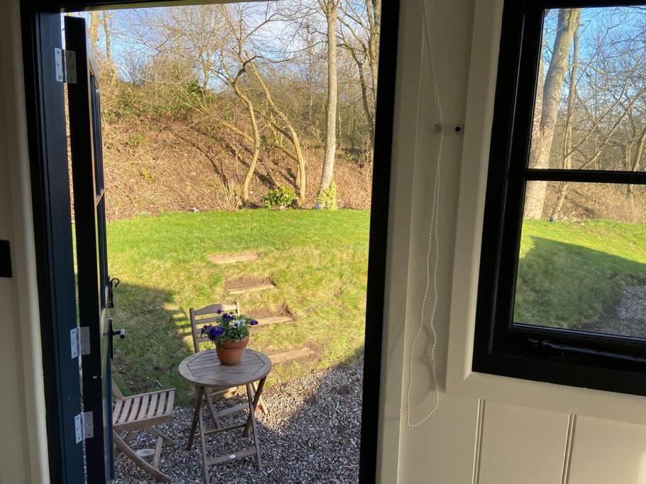 לינלית'גו Peaceful Shepherd'S Hut In Beautiful Countryside. מראה חיצוני תמונה
